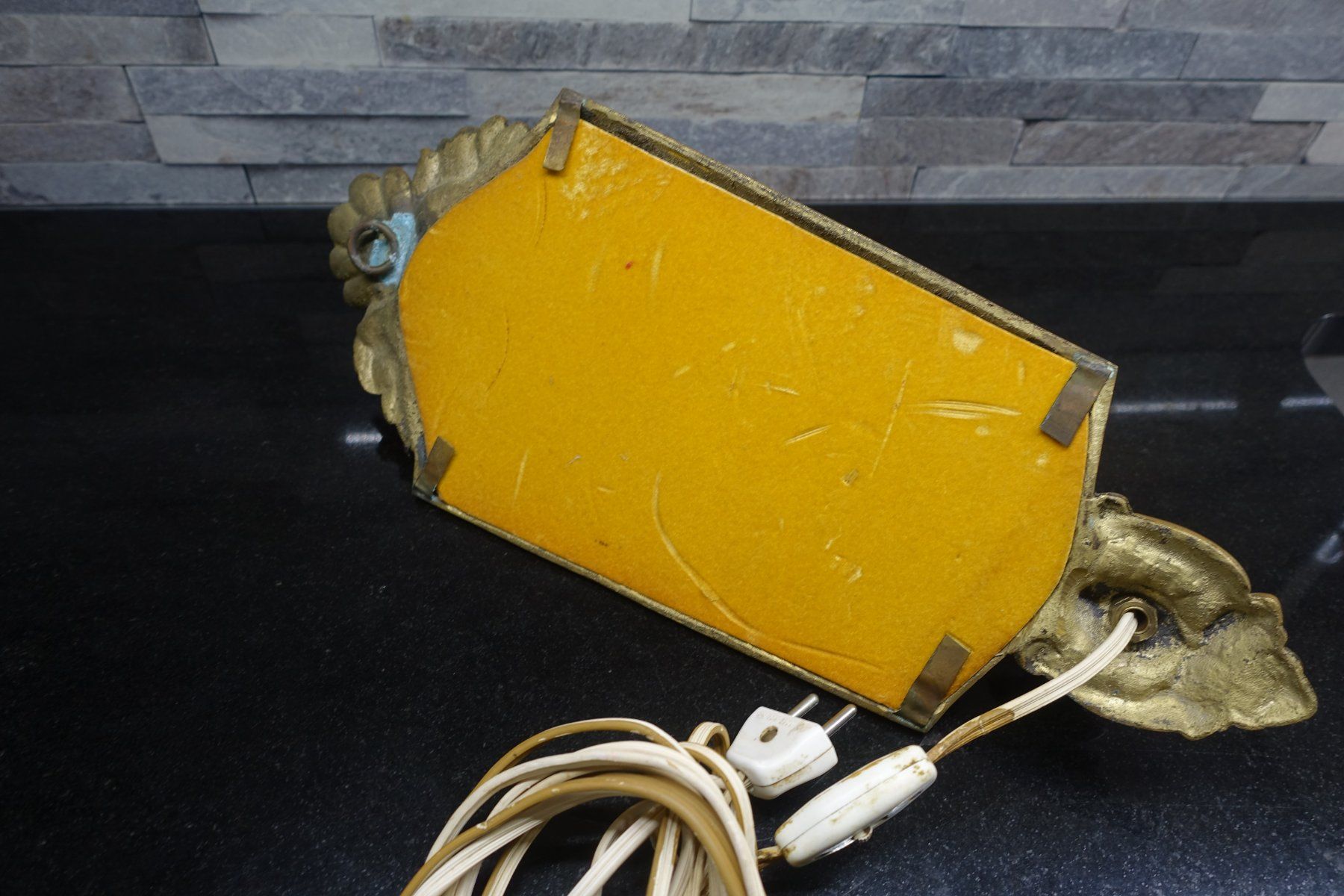 Lampade: Wandlämpli mit Spiegel – Usato da Belp venduto da Mazarron58 2