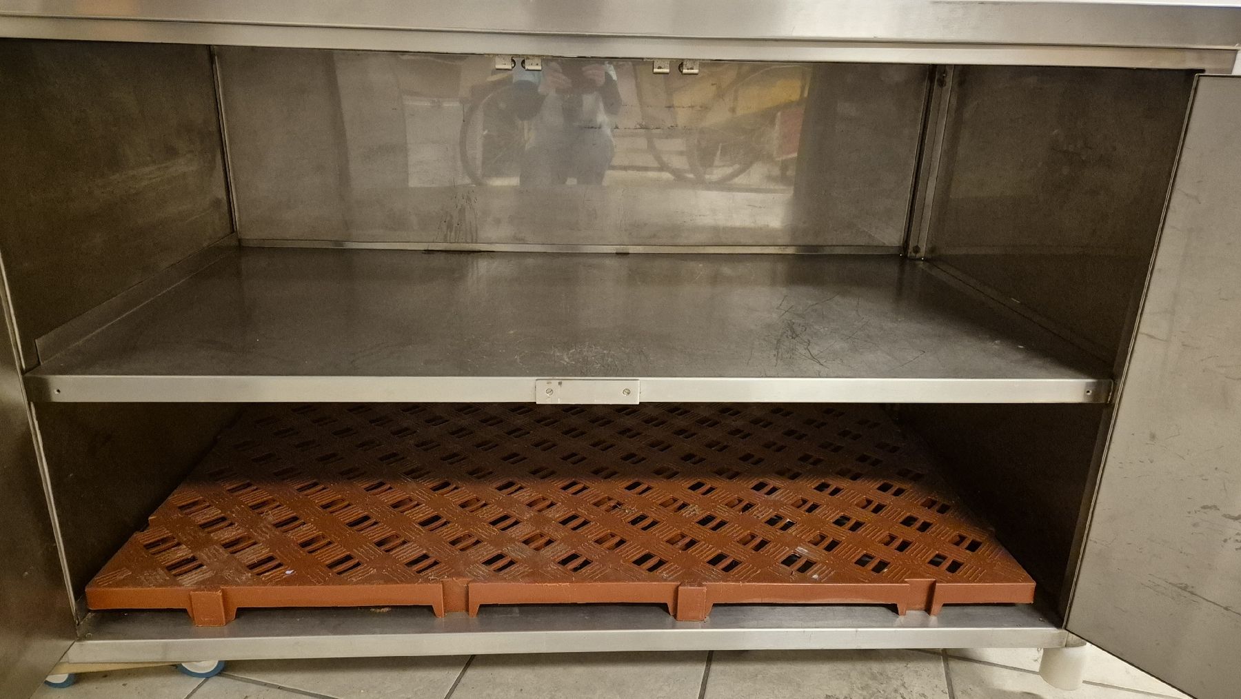 Cucine complete: Meuble en inox – Usato da Miex venduto da Avavelle 1