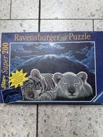 Ravensburger Games Bundle Scotland Yard and Puzzle Set