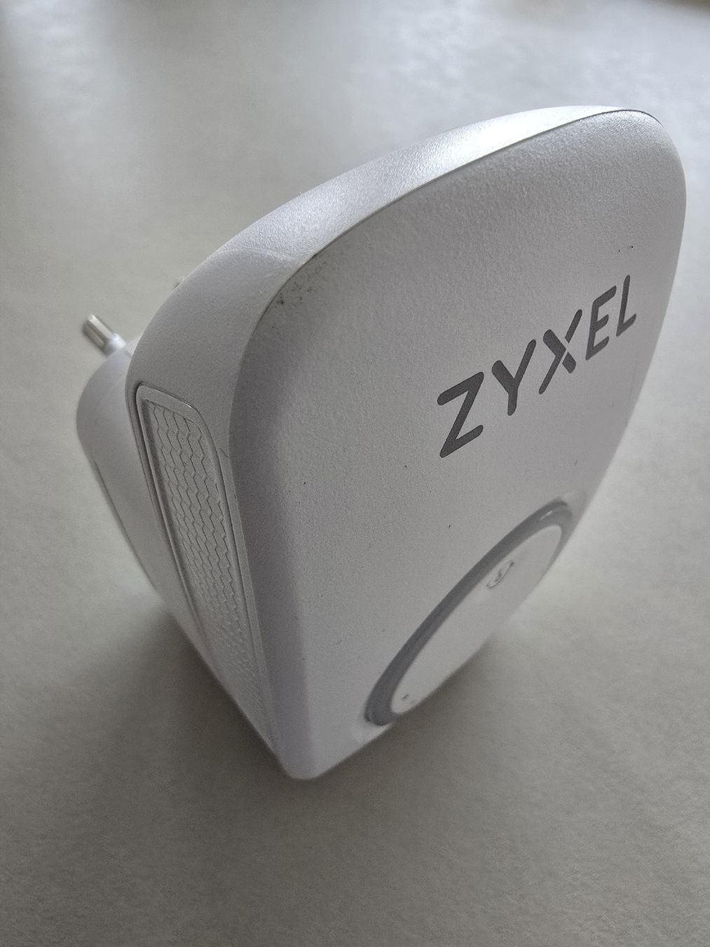 Zyxel WiFi: Zyxel WRE6505 WLAN Repeater – Usato da Schwyz venduto da f-air