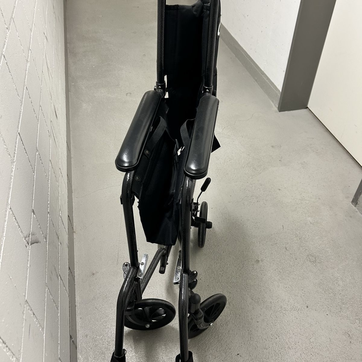 Sedie a rotelle: Push chair Drive  – Usato da Adliswil venduto da mollymoo 5