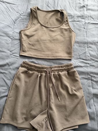 Damen Zweiteiler Set Top und Shorts beige gerippt M