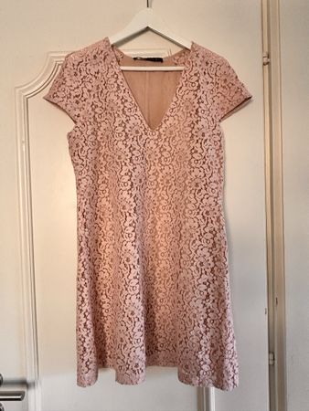 Zara Damenkleid