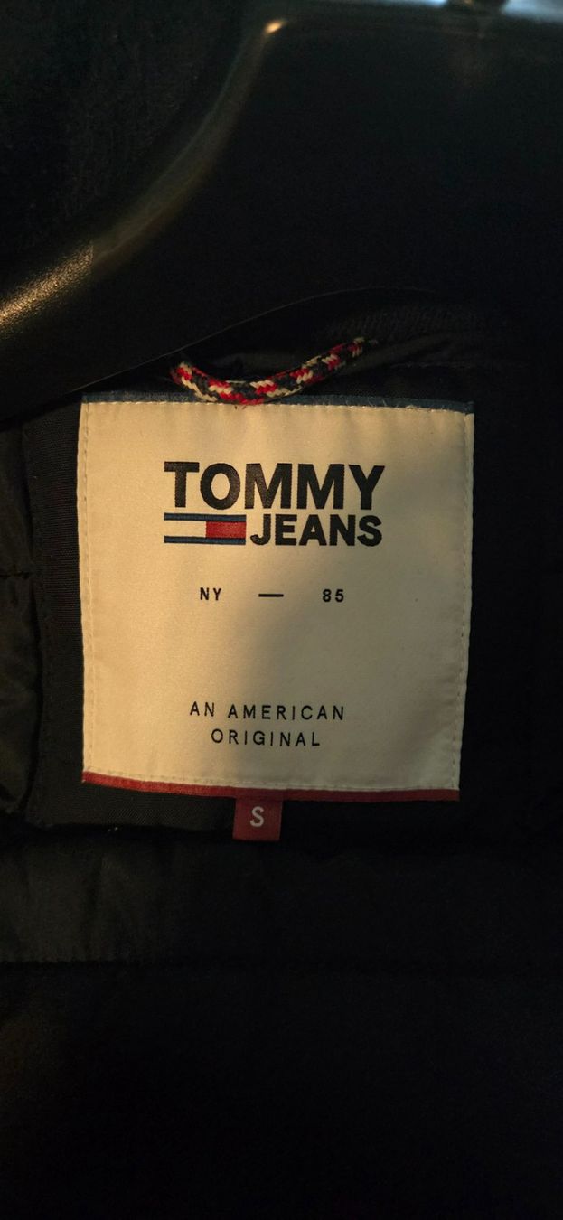 Tommy Hilfiger Giacche: Tommy Hilfiger Winterjacke – Usato da Wegenstetten venduto da scugnizzo01 2