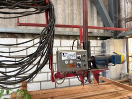 Aufzug mit Motor und Steuerung gebraucht