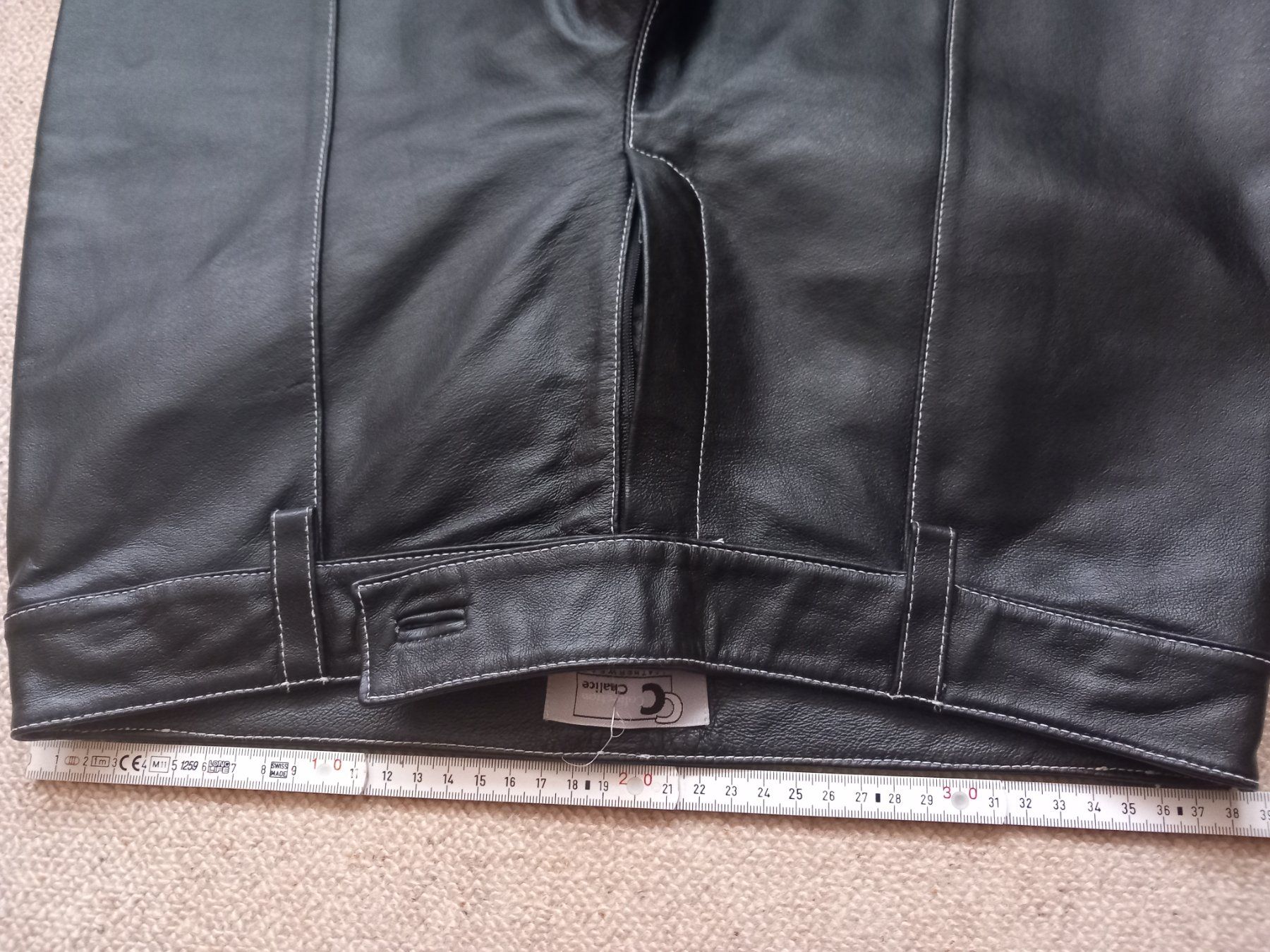 Pantaloni: Leder Hosen Luxus Chalice – Nuovo (secondo la descrizione) da NEUENEGG venduto da Antikfrau 1