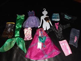 abiti Barbie 12 pezzi