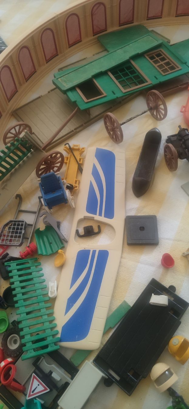 Playmobil Spielzeuge: lot playmobil  – Gebraucht aus Lausanne von Wampa 3