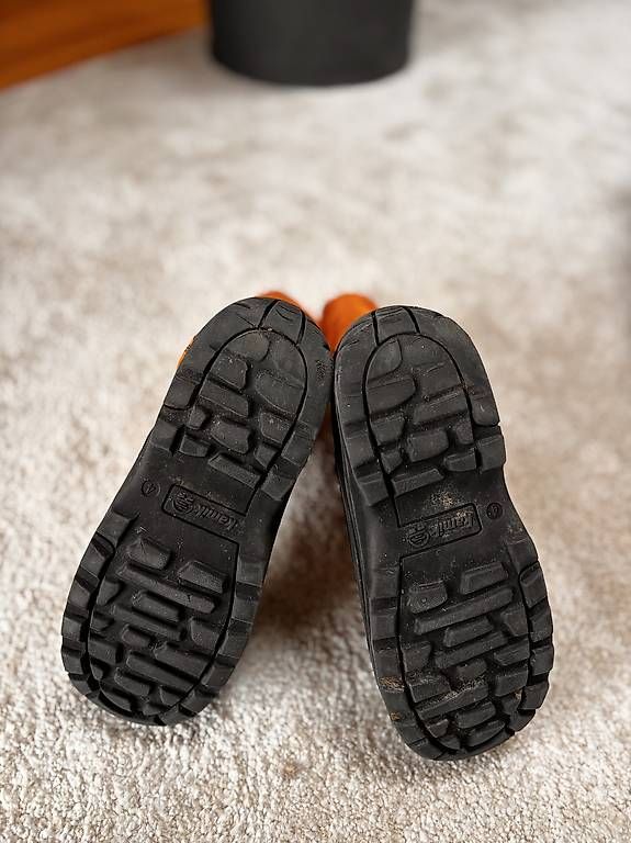 Scarpe da uomo: Winterstiefel nr 38 – Usato da Zürich venduto da camikaze 2