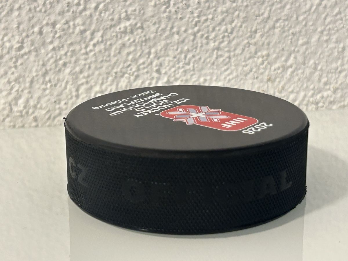 Palloni: 2026 IIHF WM Puck – Nuovo (secondo la descrizione) da Zug venduto da A1L-B 2