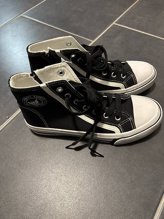 Herrenschuhe: Scarpe nuove 36 – Gebraucht aus Cresciano von Koyol 1