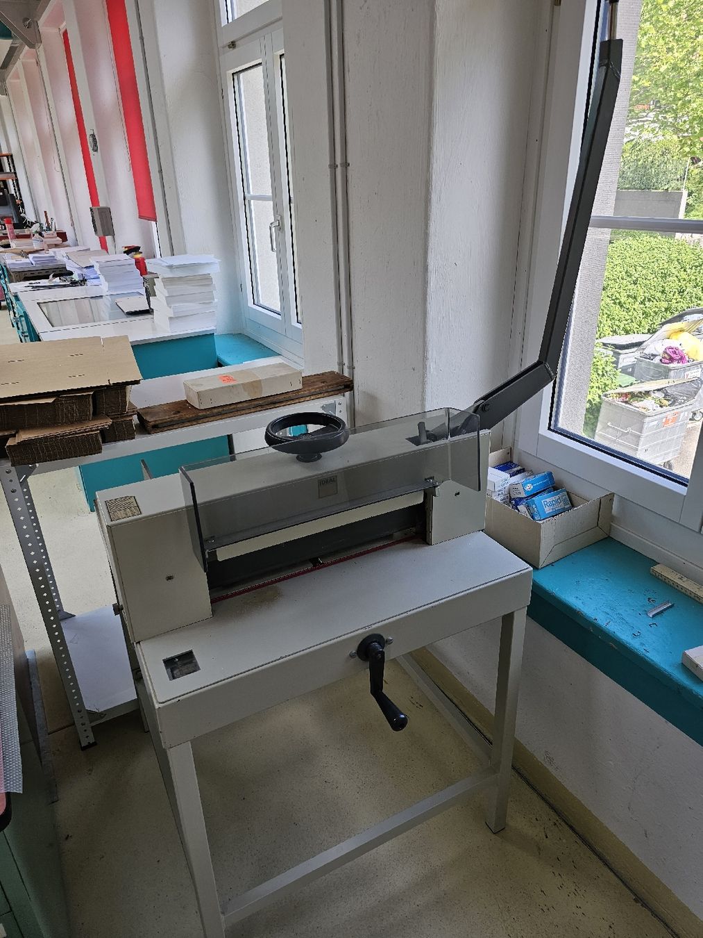 Alle Maschinen: Hand-schneidemaschine – Gebraucht aus Meisterschwanden von Hummer21 6