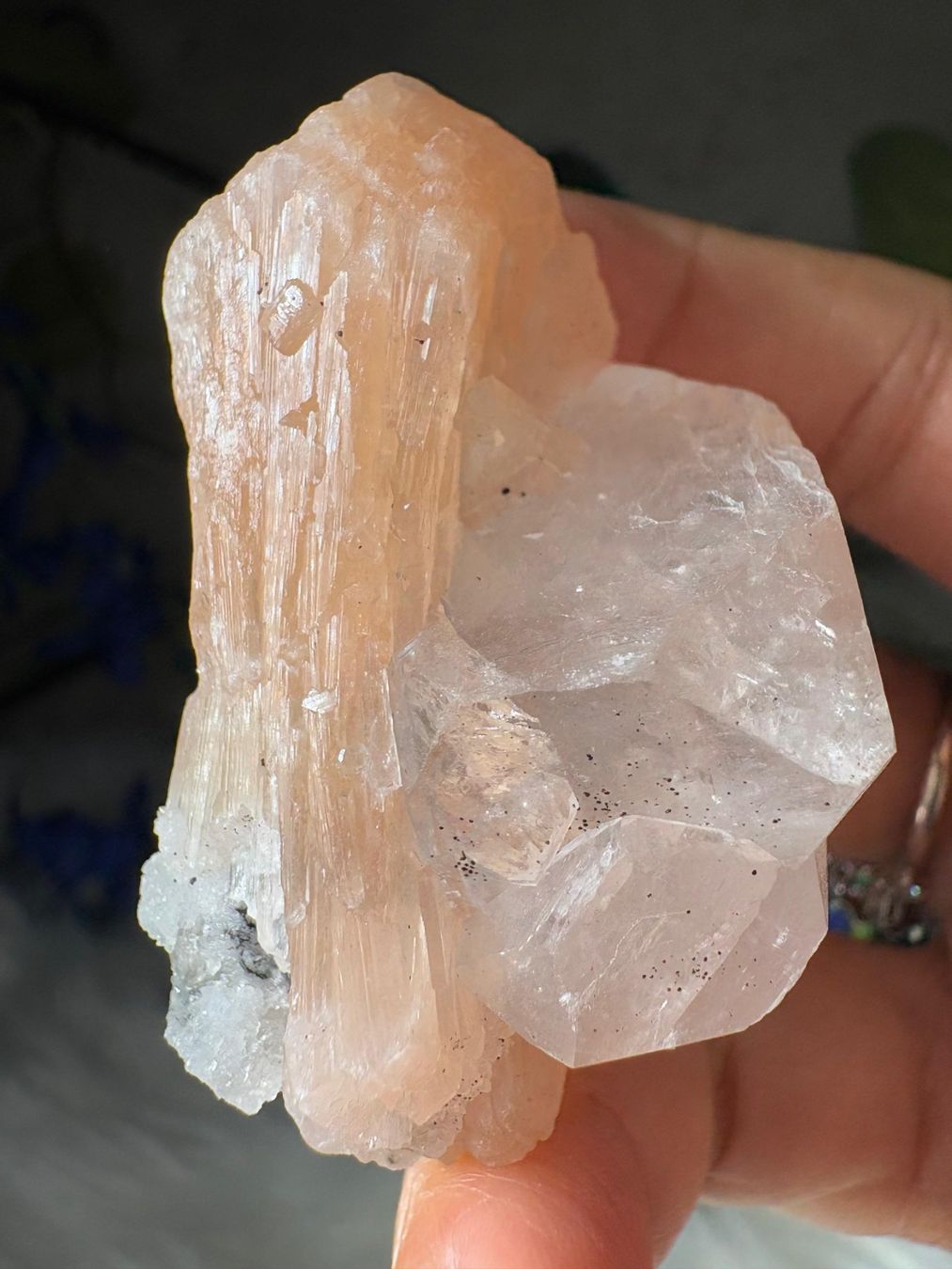 Mineralien & Heilsteine: Apophyllit mit Stilbit – Neu (gemäss Beschreibung) aus Neuheim von m.hald
