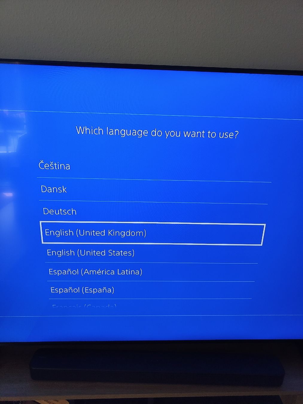 Sony Console: PS4 Konsole inkl. Kabel, gute Zustand. – Usato da Thun venduto da wol_krx6 2