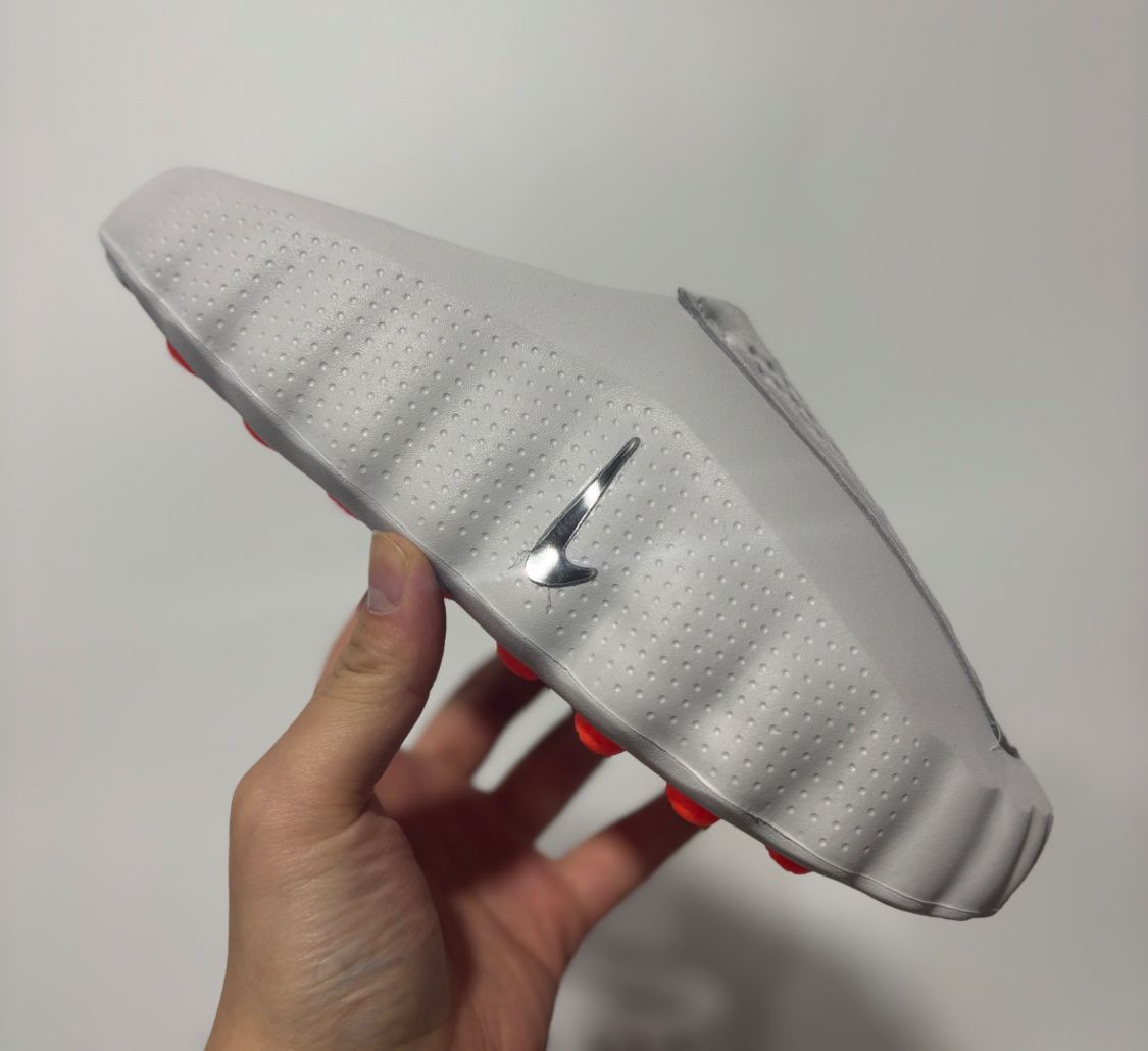 Scarpe da uomo: Nike Min 001 New Size 44 – Nuovo (secondo la descrizione) da Vevey venduto da kev_5xk2 3