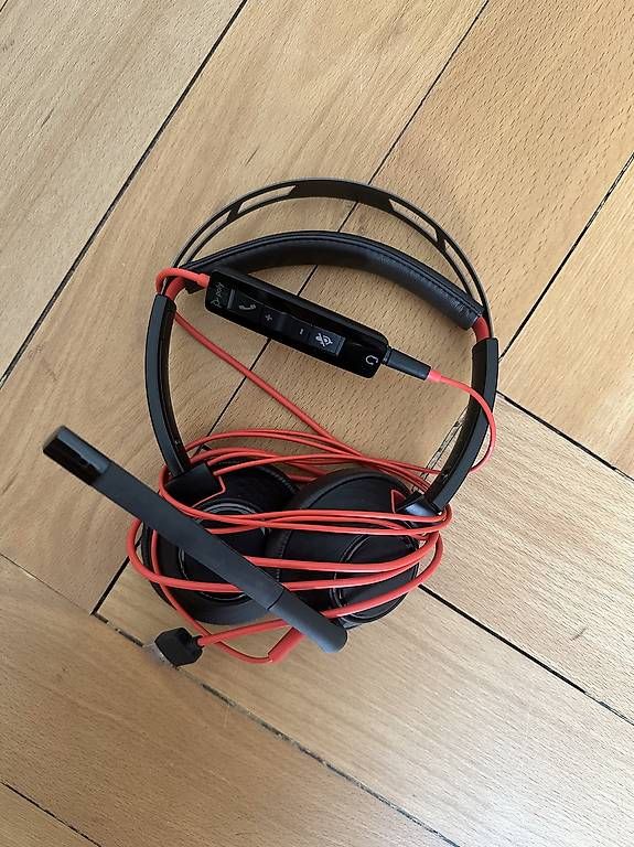 Kopfhörer: Headset Poly – Gebraucht aus Aarau von von_8xns