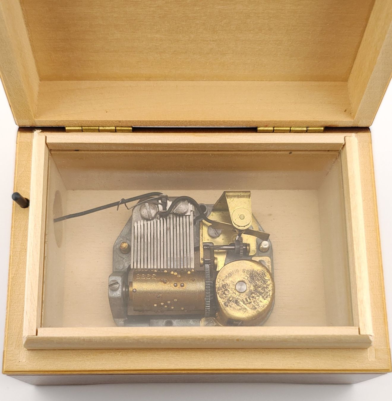Carillon: Romance Spieluhr “Memory” – Usato da Zürich venduto da artsandstuff 2