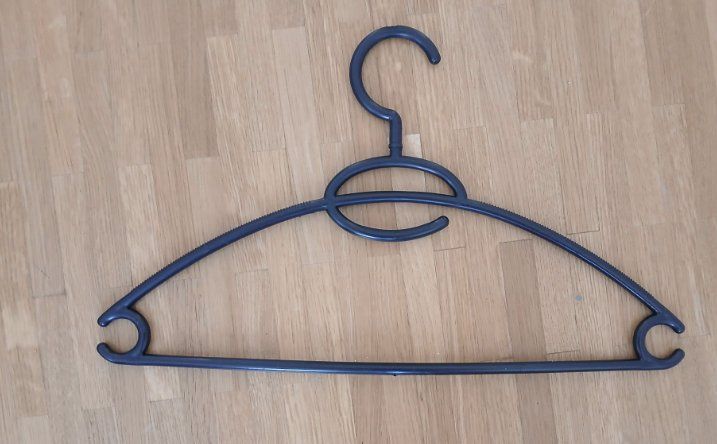 Appendiabiti: 10 Kleiderbügel – Usato da Zürich venduto da fmf_l5jy