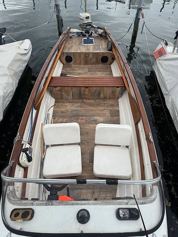 Barche: Bateau 8cv 5 places – Usato da Cortaillod venduto da john83 1