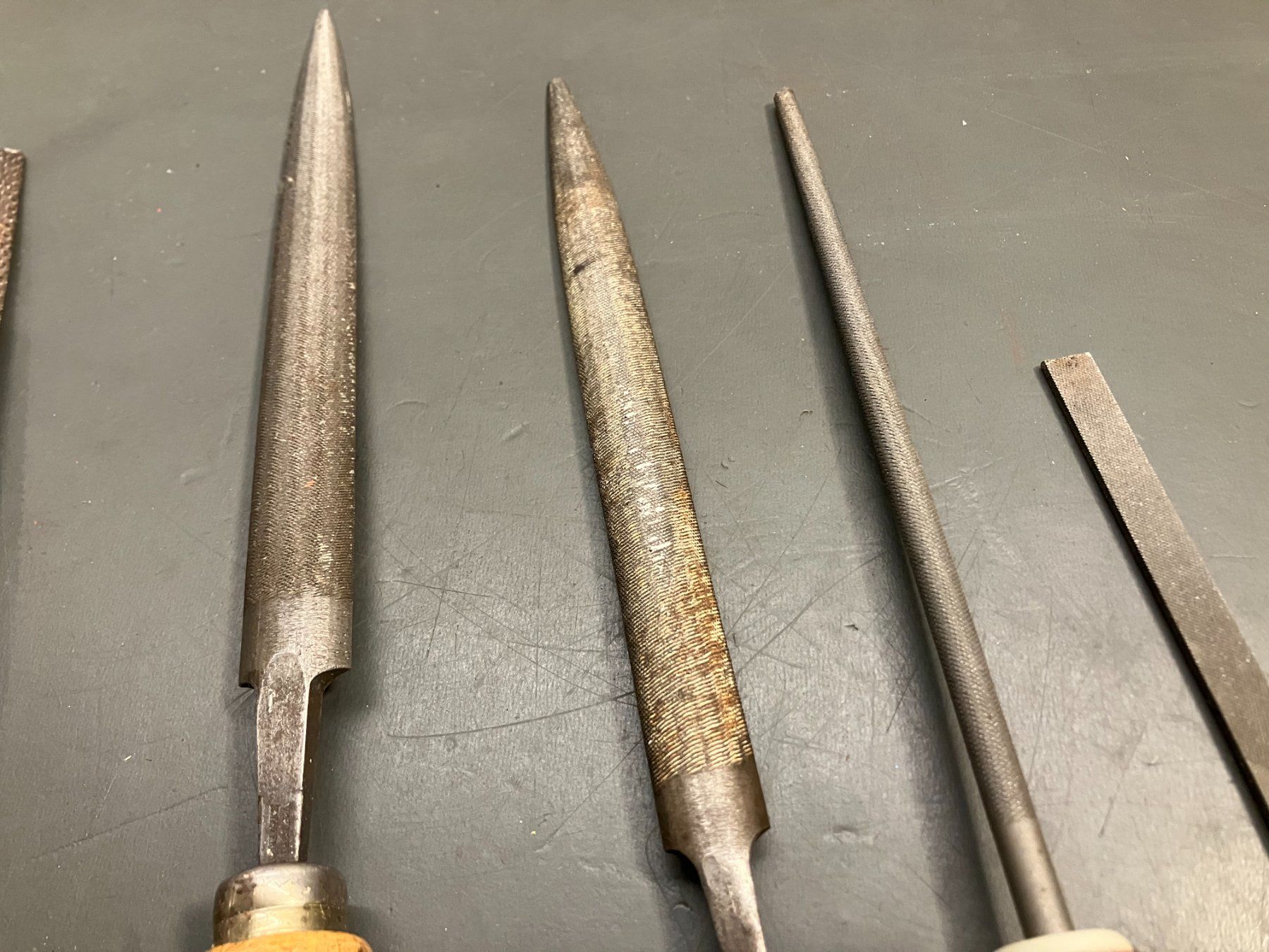 Tutti gli attrezzi: Post. div. Profi Metall & Holzfeilen ab 1.- – Usato da Lichtensteig venduto da Buy24International 2
