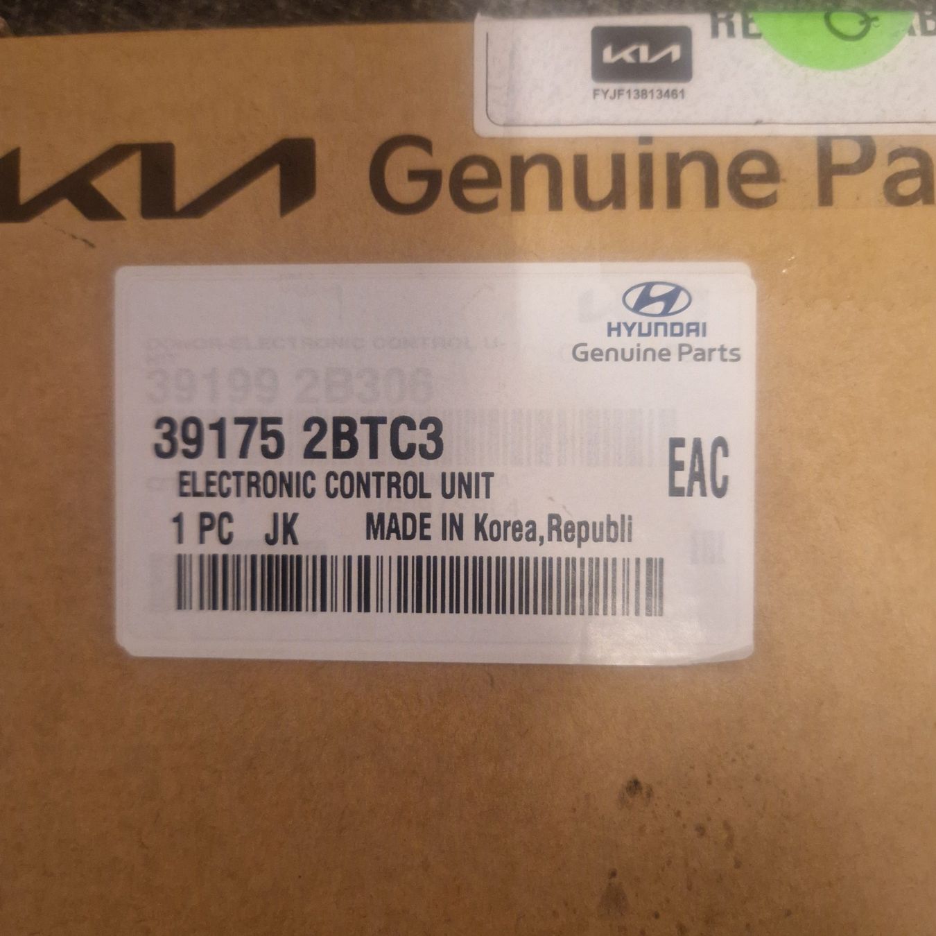 Hyundai Alle Autoersatzteile: Hyundai ECU 39175 2BTC3 – Neu und originalverpackt aus Lausanne von trop_wizz