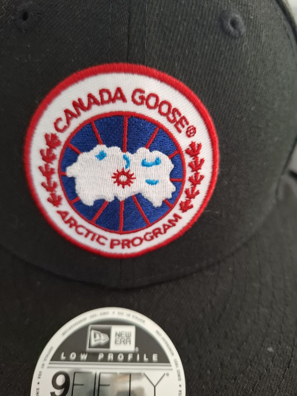 Sonstige Kleidung & Accessoires: Canada Goose Cap schwarz neu  – Neu und originalverpackt aus Wangen SZ von Mschatz 1