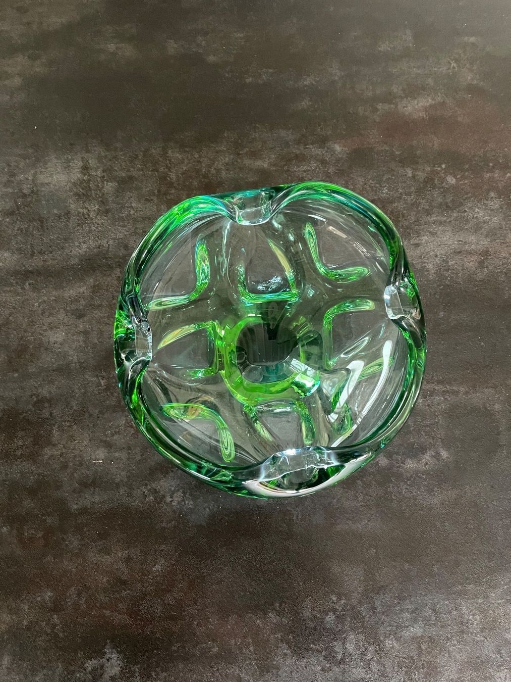 Portacenere: Ancien Cendrier Verre Soufflé Skrdlovice – Usato da Vallamand venduto da Bricbracbroc82 5