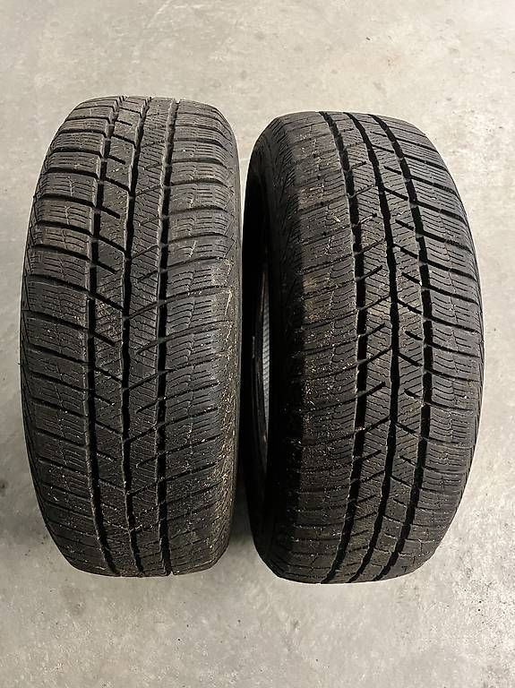 Pneus & Kompletträder: Pneus hiver 195/65R15 Barum  – Gebraucht aus Aigle von Sub087