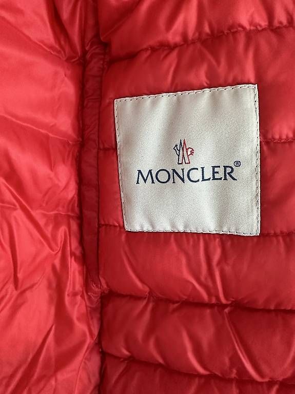 Moncler Jacken: Leichte Moncler Daunenjacke, Größe 1 – Gebraucht aus Weiach von urs_dlj5 2