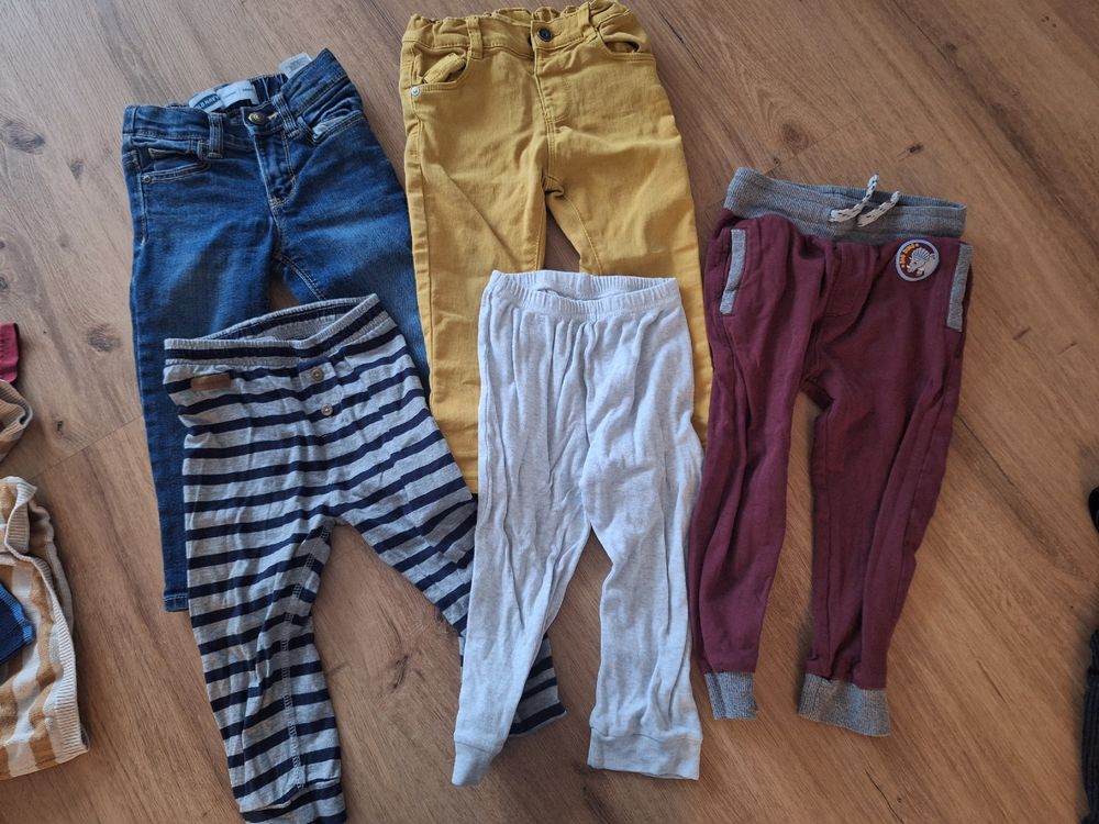 Ensembles coordonnés: Jungenkleiderpaket Grösse 92 inkl. Disney - Sommerjacke – D'occasion à Kirchberg BE par mila033 4
