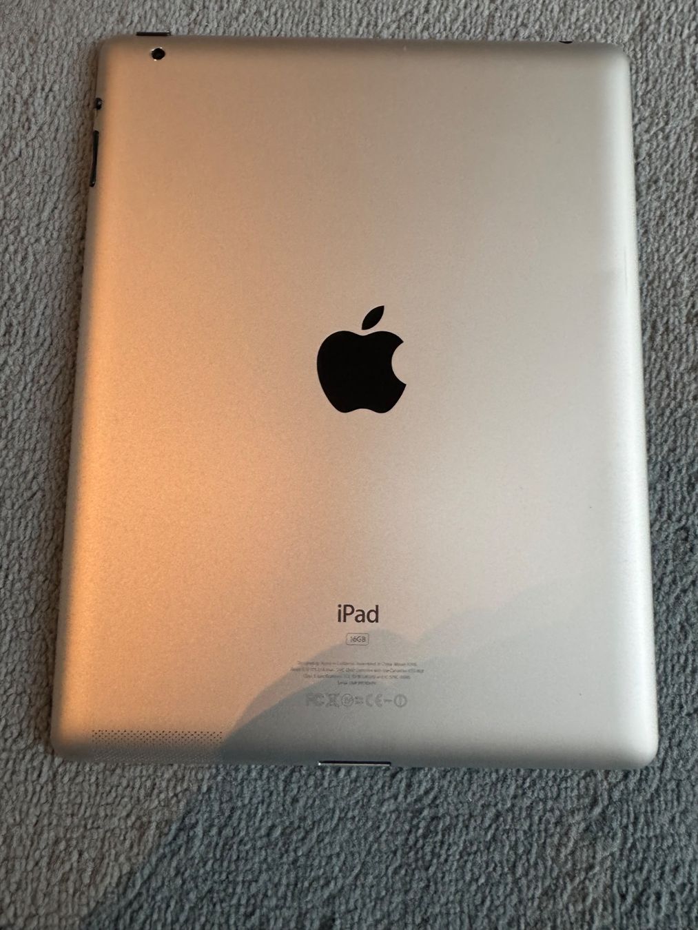 Apple Tablettes PC: iPad 2 Generation – Défectueux à Adliswil par Busys 1