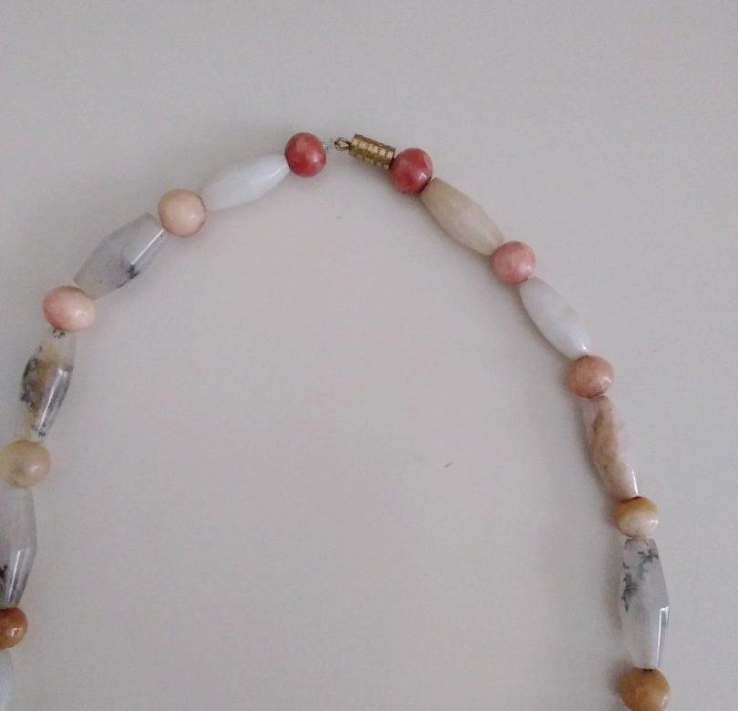 Catenine: Orangefarbige Halskette aus Achat/Jade – Nuovo (secondo la descrizione) da Basel venduto da Palmenland 1