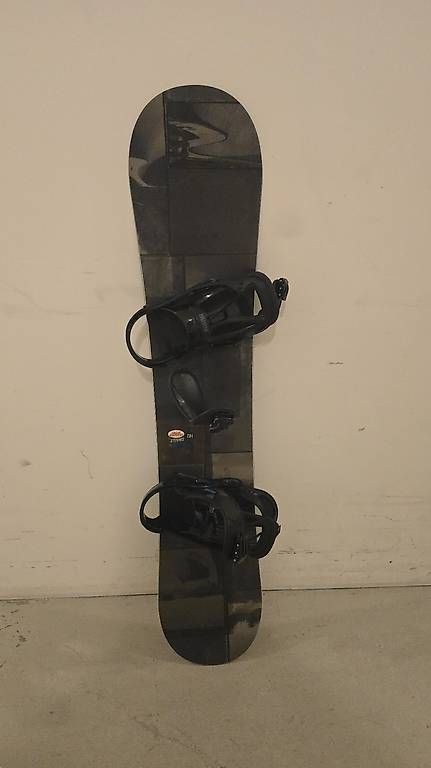 Board: Snowboard – Usato da Eschlikon TG venduto da lub_yp6k