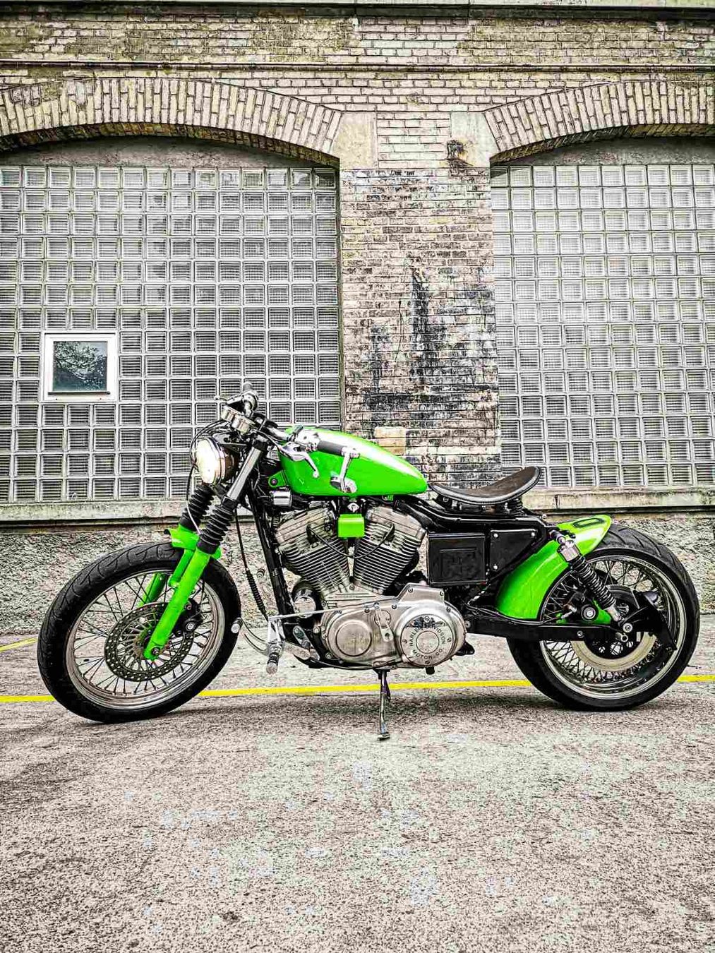 Harley-Davidson Chopper: Harley Davidson XLH883 1997 Umbau – Usato da Au ZH venduto da LuanZH