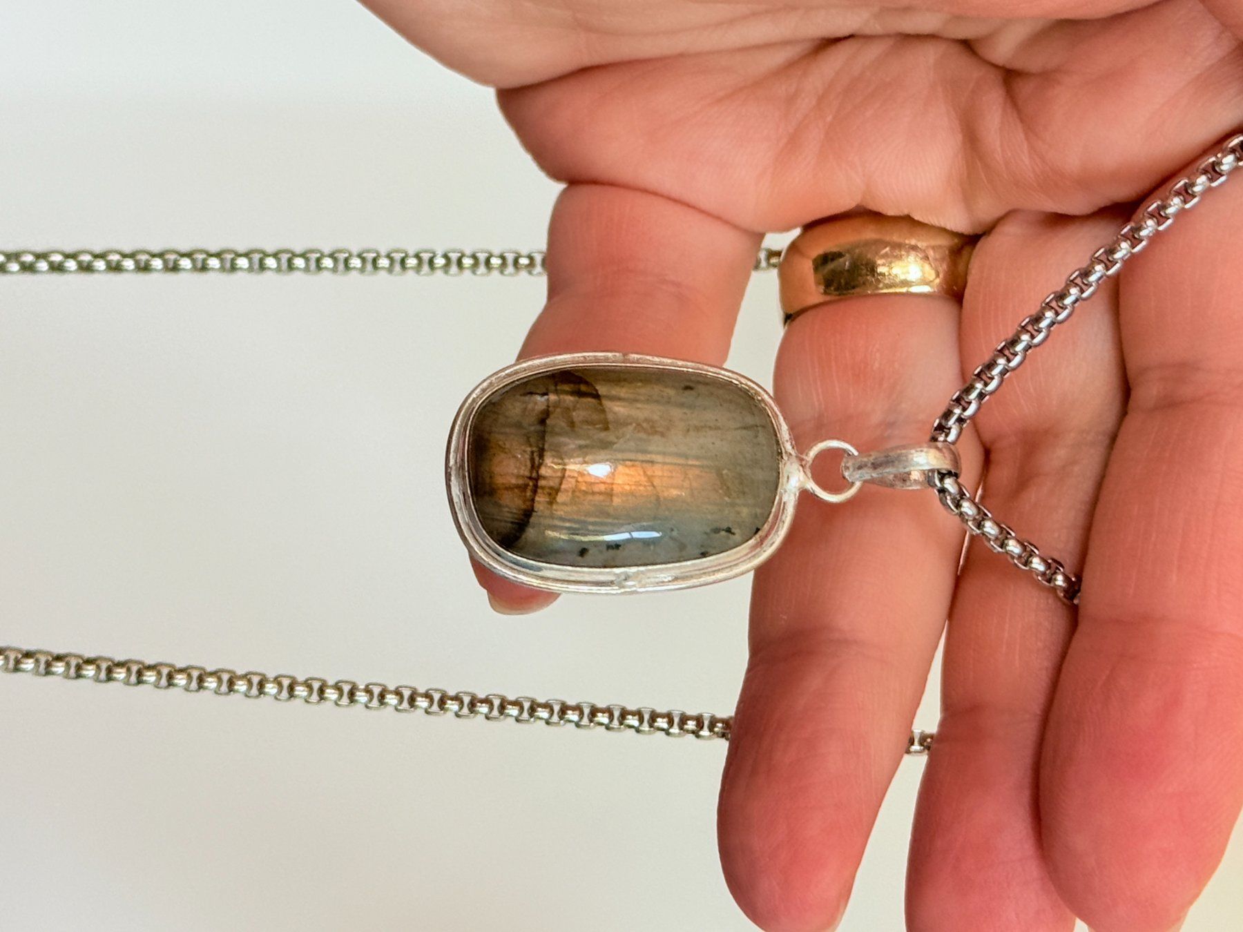Catenine: Pendentif Labradorite , fait main, idée ... – Nuovo e nell'imballaggio originale da Genève venduto da AWWA 9