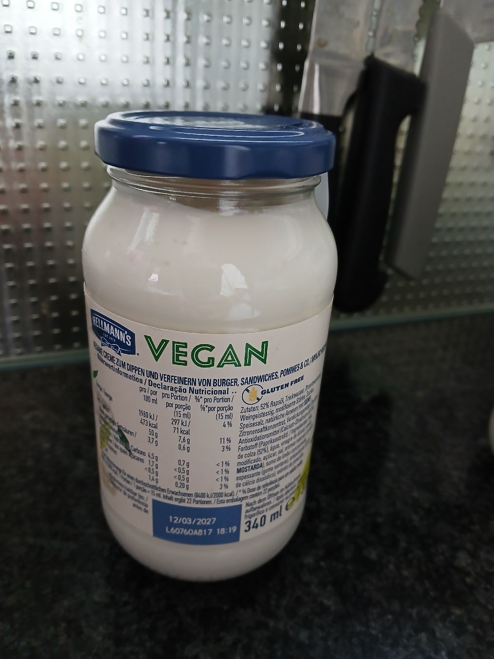 Lebensmittel & Spezialitäten: Hellmann's Vegan Mayo 12.3.27 – Neu und originalverpackt aus Fislisbach von Quirlig07 1