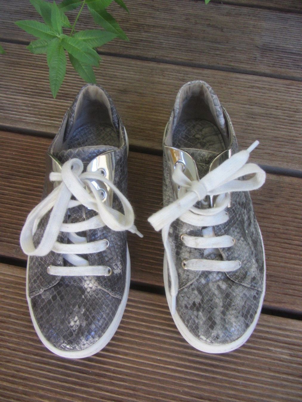 Stradivarius Chaussures femmes: STRADIVARIUS - Reptil Print Sneaker 36 – D'occasion à Zürich par Diazaio 4