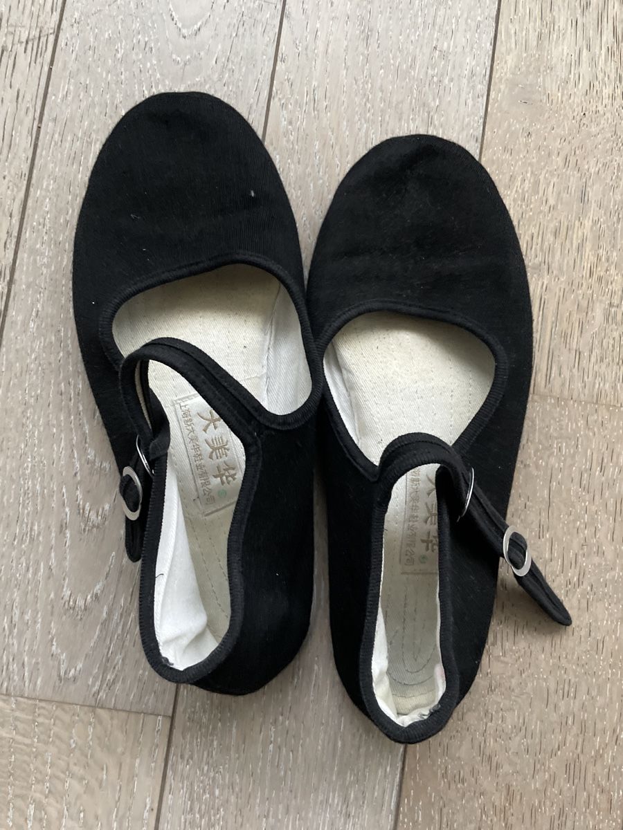 Damenschuhe: Black cotton Buckle Shoes, Size 37 – Gebraucht aus Zürich von muz_5h6k