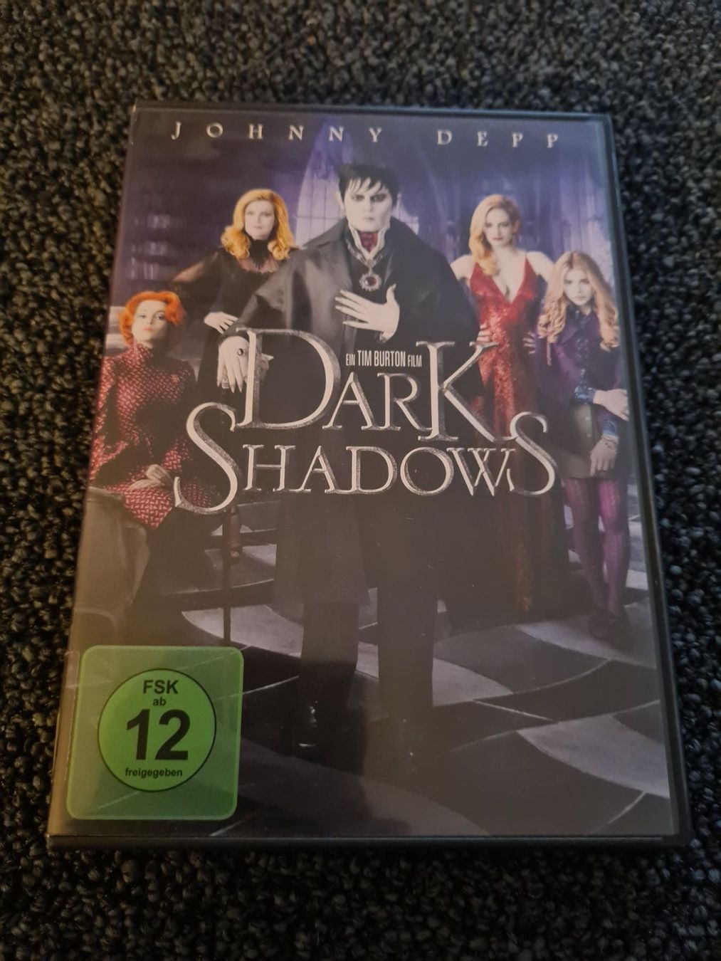 Tous les DVDs: DARK SHADOWS(6155) – D'occasion à Ruswil par Ruck.Zuck.
