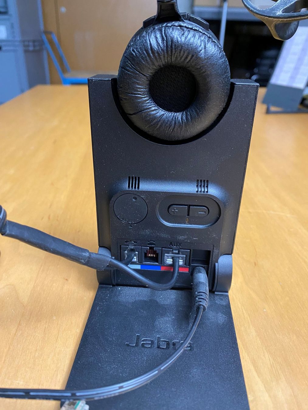 Aastra Telefoni: Mitel MiVoice 400 Telefonanlage mit Endgeräten und Dect-Send – Usato da Uetendorf venduto da ContecAG 9