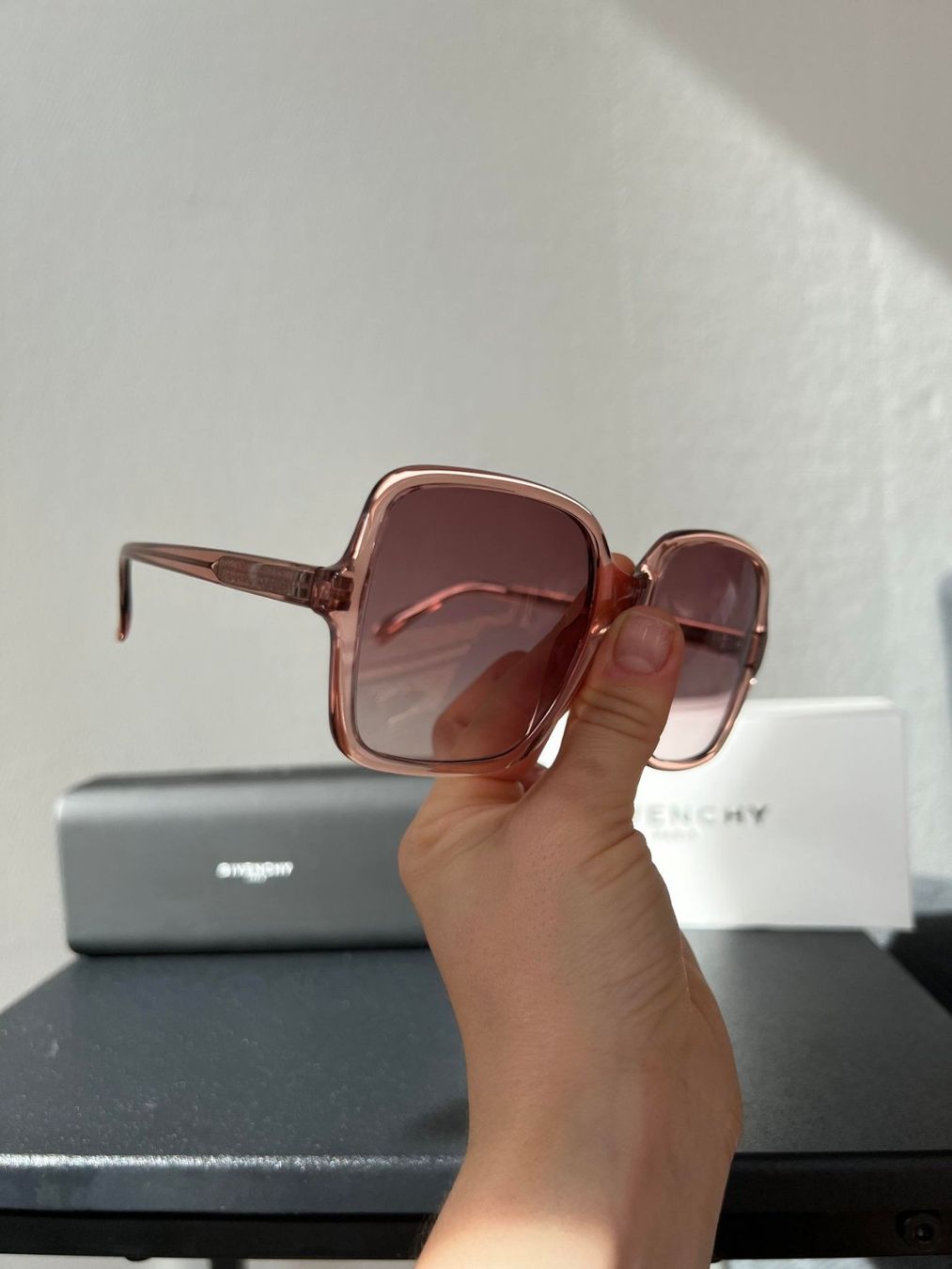 Givenchy Occhiali & Lenti: Givenchy 4g Square Gv 7123/G/S Sonnenbrille – Nuovo e nell'imballaggio originale da Riehen venduto da edu_92w7 6