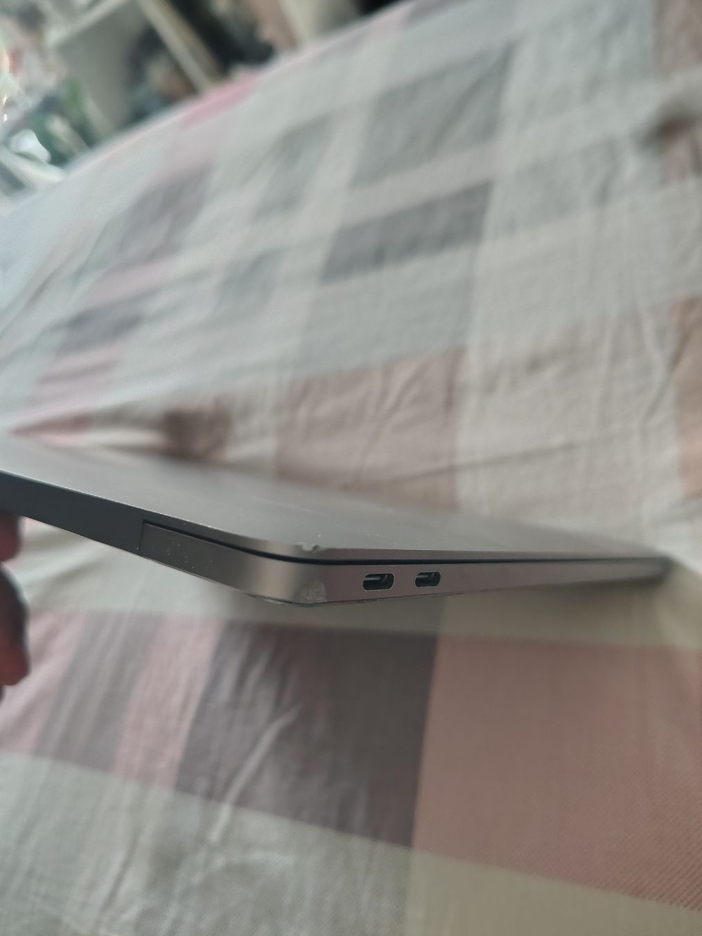 Apple Notebooks: MacBook Pro 13" 2017 | i5 | 8 Go RAM | SSD 128 Go   – Gebraucht aus Le Vaud von RREEMM 2