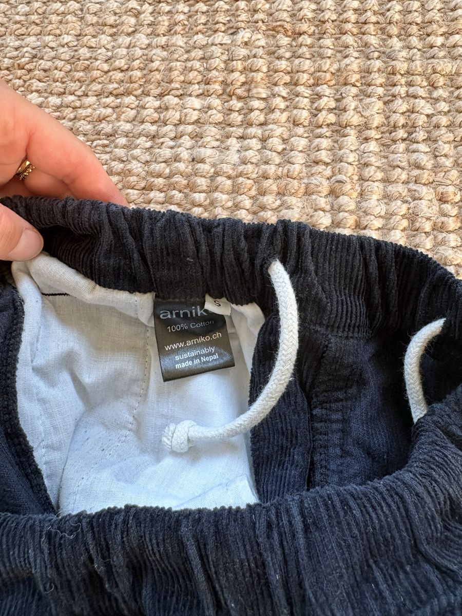 Hosen: Cordhose schwarz von Arniko – Neu (gemäss Beschreibung) aus Winterthur von ljo_5dx7 4