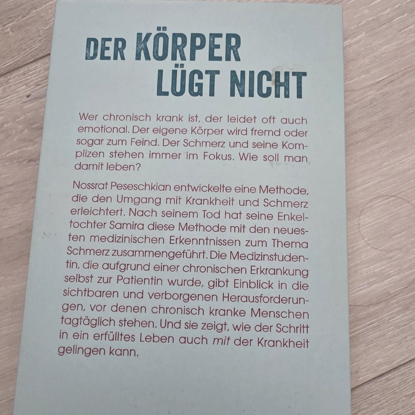Libri: Buch: Der Schmerz und seine Komplizen neuwertig – Nuovo (secondo la descrizione) da Wigoltingen venduto da Zuckerfee84 1