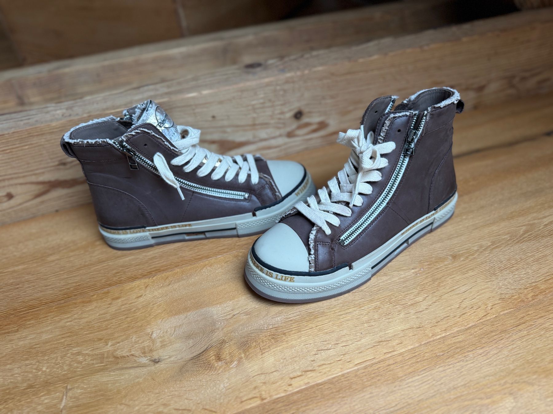 Scarpe da donna: Turnschuhe Sneaker REBECCA WHITE Gr. 41 – Nuovo (secondo la descrizione) da Müntschemier venduto da lunalena13 3