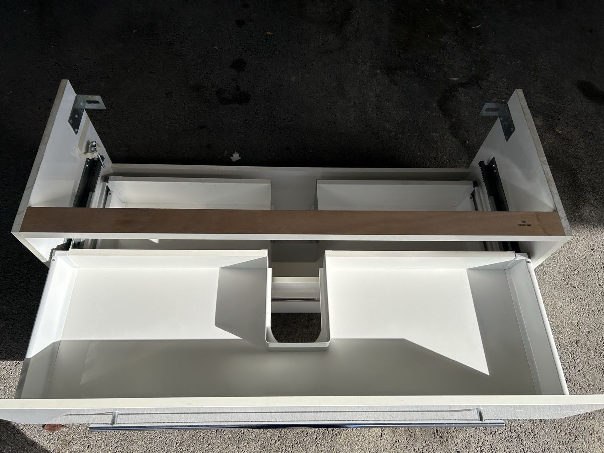 Armadietti a specchio: Meuble salle de bain  – Usato da mont sur rolle venduto da stiankr23 3