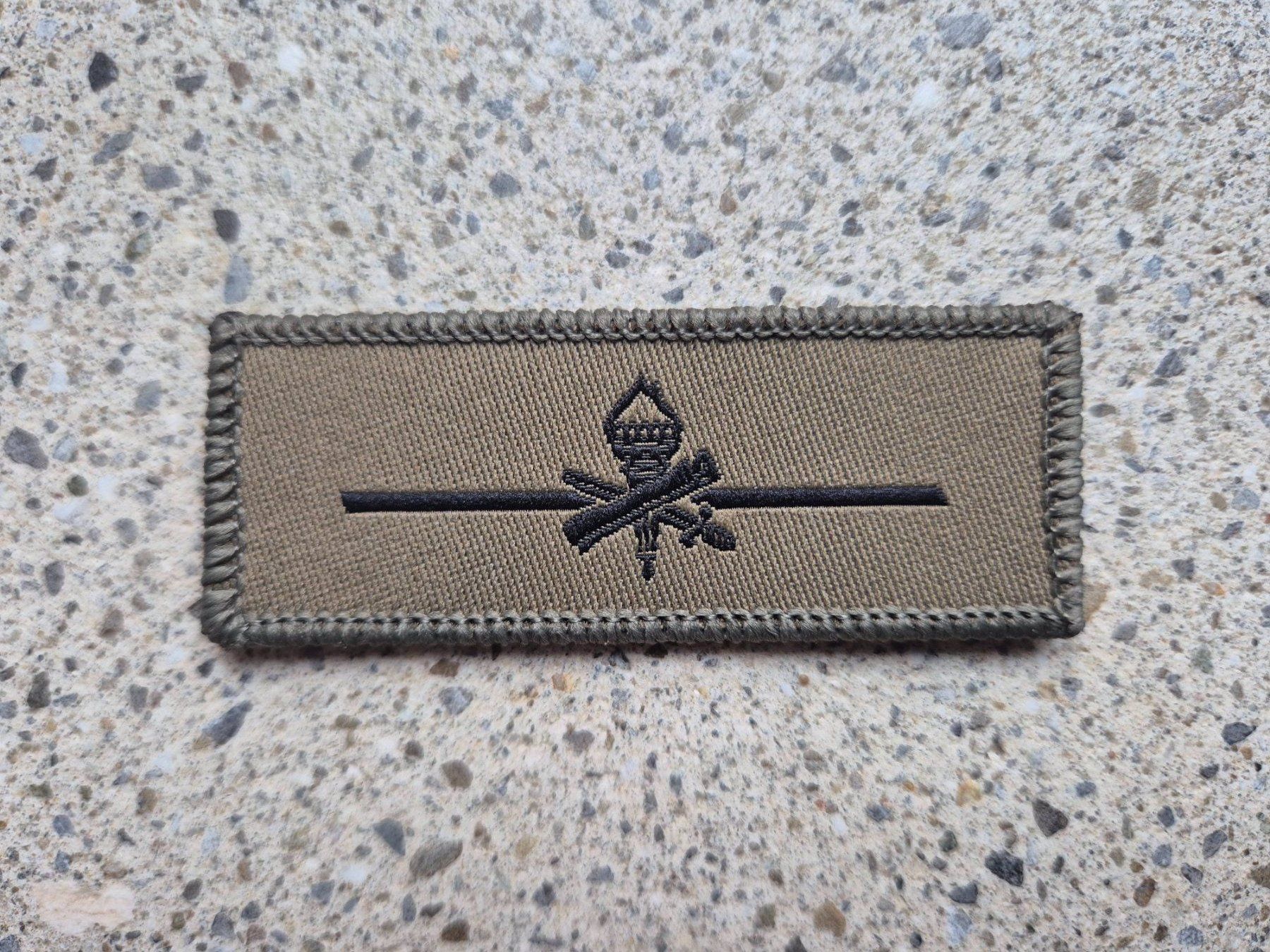 Schweizer Armee Placchette & Badge: *** Abzeichen Taz Zeitmilitär mit klett *** – Nuovo e nell'imballaggio originale da Riedholz venduto da fr_sIruP