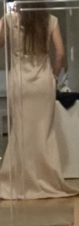 Kleid Lipsy London Abendkleid Gr. 42 mit Spitze, beige