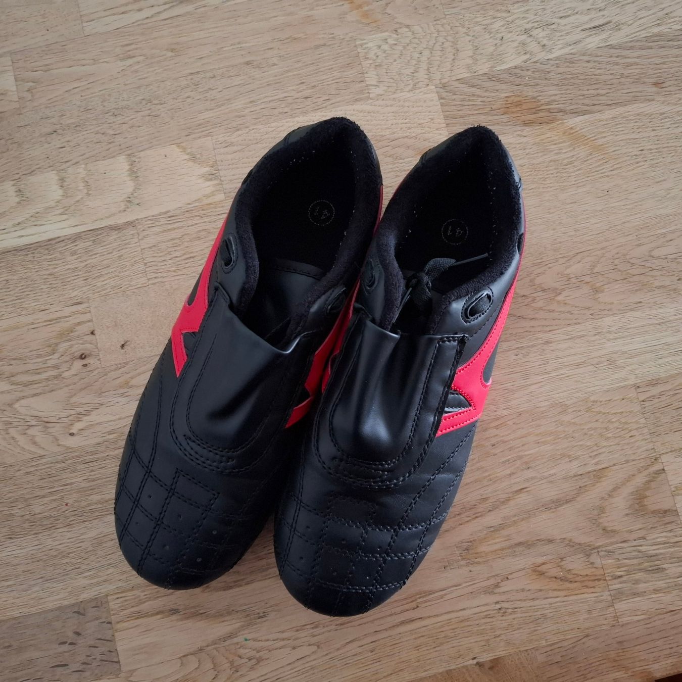 Lotti & Set di vestiti: zu verkaufen Kung-Fu Kleider – Usato da Oberdiessbach venduto da robuscht 3