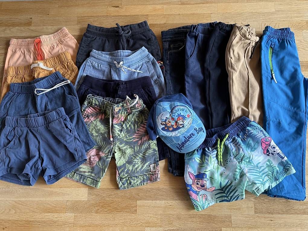 Ensembles coordonnés: Jungen Kleiderset 98/104 – D'occasion à Hersiwil par Sheila1986 1